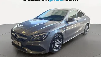 Usado Mercedes CLA200 AMG 136 CV (100 kW) 2017 Berlina