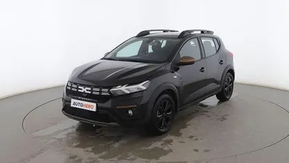 Usado Dacia Sandero Extreme 90 CV (66 kW) 2023 Negro Utilitario