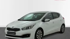 Blanco Usado 2017 Kia Ceed Berlina | 14.700 € (Precio justo)