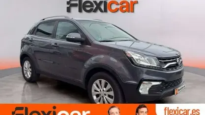 Usado SsangYong Korando 178 CV (130 kW) 2019 Gris SUV