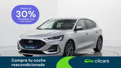 Blanco Usado 2023 Ford Focus ST-Line X Berlina | 20.490 € (Precio justo)