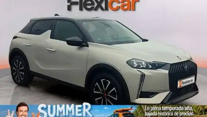 Usado DS Automobiles DS3 Crossback Performance 131 CV (96 kW) 2023 Gris SUV