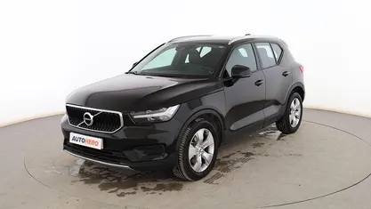Usado Volvo XC40 Momentum 190 CV (139 kW) 2018 Negro SUV