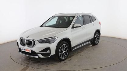 Käytetty BMW X1 Comfort Edition 150 HP (110 kW) 2021 Valkoinen Katumaasturi