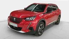 Rojo rouge elixir Usado 2023 Peugeot e-2008 Allure SUV | 25.900 € (Super precio)