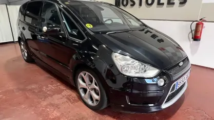 Używany Ford S-MAX Titanium S 175 KM (128 kW) 2009 Czarny Minivan