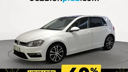 Blanco Usado 2016 VW Golf VII Sportline Utilitario | 15.084 € (Precio justo)