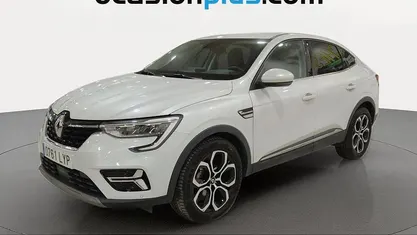 Usado 2022 Renault Arkana Zen SUV | 20.537 € (Buen precio)