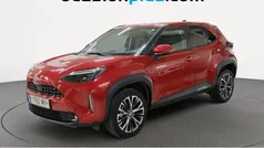 Rojo Usado 2022 Toyota Yaris Cross Style SUV | 23.591 € (Precio justo)