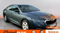 Usado 2021 Skoda Octavia Ambition Berlina | 19.490 € (Precio justo)