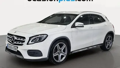Usado Mercedes GLA180 AMG 122 CV (89 kW) 2019 Blanco SUV