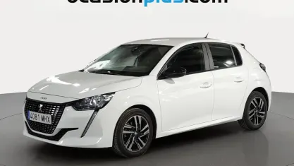 Używany Peugeot 208 Active 102 KM (75 kW) 2023 Biały Hatchback