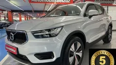 Blanco Usado 2021 Volvo XC40 Momentum SUV | 25.990 € (Precio justo)