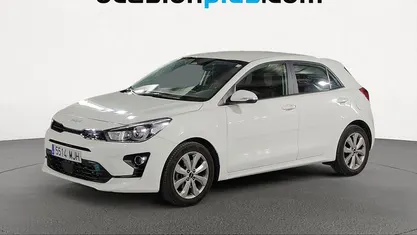 Usado 2023 Kia Rio Utilitario | 13.864 € (Buen precio)