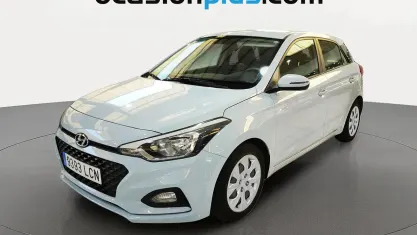 Usado Hyundai i20 75 CV (55 kW) 2019 Gris Utilitario