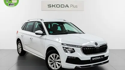 Blanco Usado 2025 Skoda Kamiq Selection SUV | 22.290 € (Precio justo)