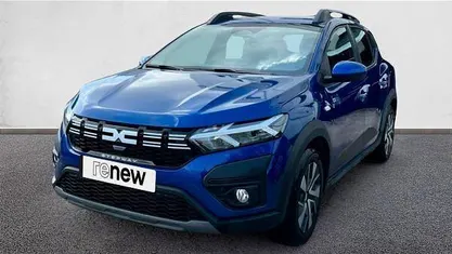 Käytetty Dacia Sandero Expression 101 HP (74 kW) 2025 Sininen Sedan