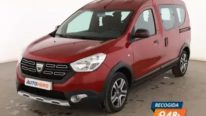 Usado Dacia Dokker 131 CV (96 kW) 2020 Rojo Monovolumen