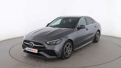 Usado Mercedes C200 AMG line 204 CV (150 kW) 2021 Berlina