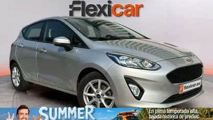 Usado Ford Fiesta Active 86 CV (63 kW) 2018 Gris Utilitario