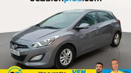 Usado Hyundai i30 136 CV (100 kW) 2014 Gris Utilitario