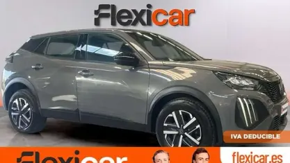 Usado Peugeot 2008 Active 102 CV (75 kW) 2023 Gris SUV