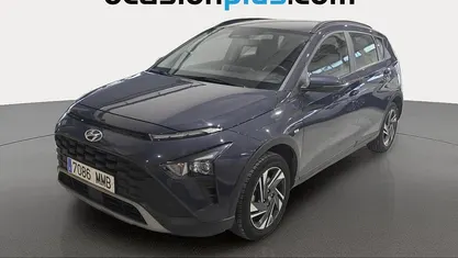 Usado Hyundai Bayon 100 CV (73 kW) 2023 Gris SUV