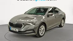 Usado 2023 Skoda Octavia Selection Berlina | 23.991 € (Precio justo)