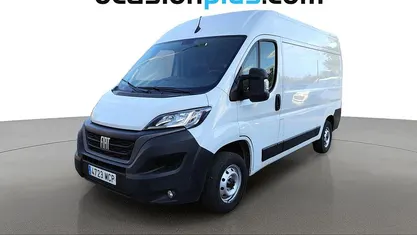 Usado Fiat Ducato 140 CV (102 kW) 2022 Blanco Van