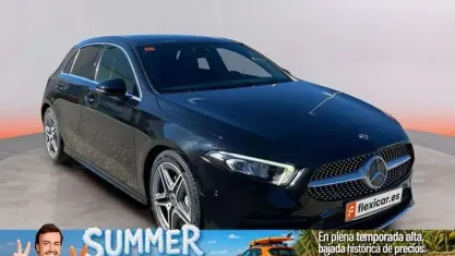 Usado Mercedes A200 163 CV (119 kW) 2018 Negro Utilitario