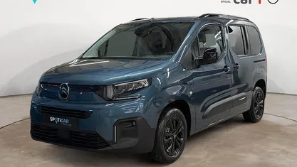 Azul kiama Nuevo 2025 Citroën Berlingo Style Monovolumen | 24.900 € (Precio justo)