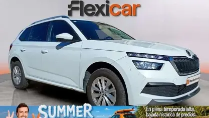Usado Skoda Kamiq Ambition 110 CV (80 kW) 2023 Blanco SUV