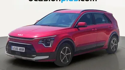 Usado Kia Niro 141 CV (103 kW) 2024 Rojo SUV