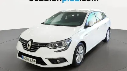 Usado Renault Mégane IV Zen 130 CV (95 kW) 2017 Blanco Familiar