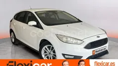 Usado 2016 Ford Focus Trend Berlina | 9990 € (Precio justo)