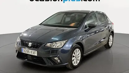 Usado Seat Ibiza Reference 95 CV (69 kW) 2019 Gris Utilitario