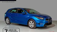 Azul Usado 2024 Kia Ceed | 20.600 € (Precio justo)