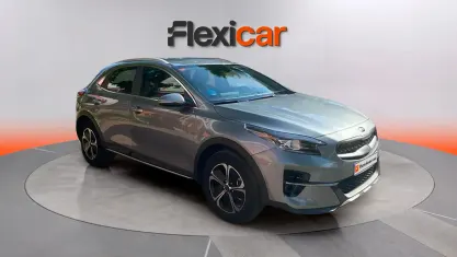 Usado Kia XCeed 141 CV (103 kW) 2021 Gris SUV