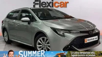 Usado Toyota Corolla Active 140 CV (102 kW) 2023 Gris Familiar
