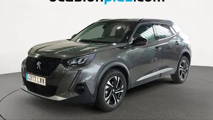 Usado Peugeot 2008 GT 131 CV (96 kW) 2022 Gris SUV