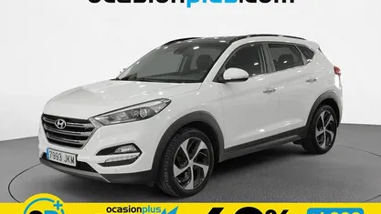 Usado Hyundai Tucson 136 CV (100 kW) 2015 Blanco SUV