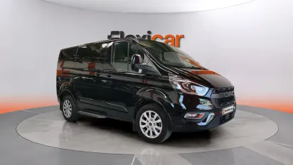 Usado Ford Tourneo Titanium 170 CV (125 kW) 2022 Negro Monovolumen