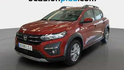 Rojo Usado 2021 Dacia Sandero Comfort Utilitario | 13.264 € (Precio justo)