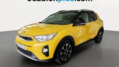 Usado Kia Stonic 120 CV (88 kW) 2018 Amarillo SUV