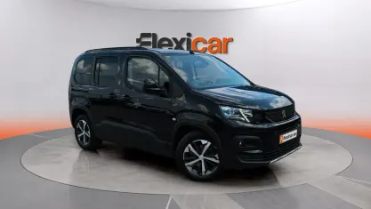 Usado Peugeot Rifter GT 131 CV (96 kW) 2023 Negro Monovolumen