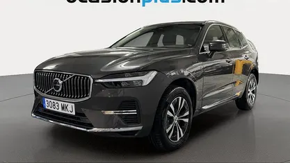Gris Usado 2023 Volvo XC60 Core SUV | 39.910 € (Buen precio)
