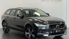 Usado 2022 Volvo V90 CC Core Familiar | 34.990 € (Super precio)