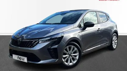 Usado Renault Clio V Evolution 100 CV (73 kW) 2025 Gris Berlina