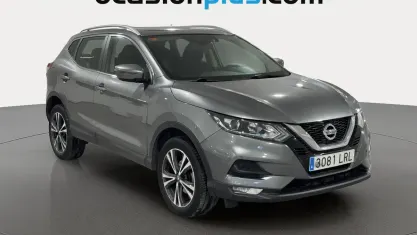 Usado Nissan Qashqai Style Edition 140 CV (102 kW) 2021 Gris SUV