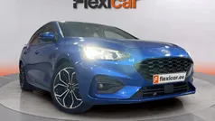 Azul Usado 2021 Ford Focus ST-Line Berlina | 16.790 €